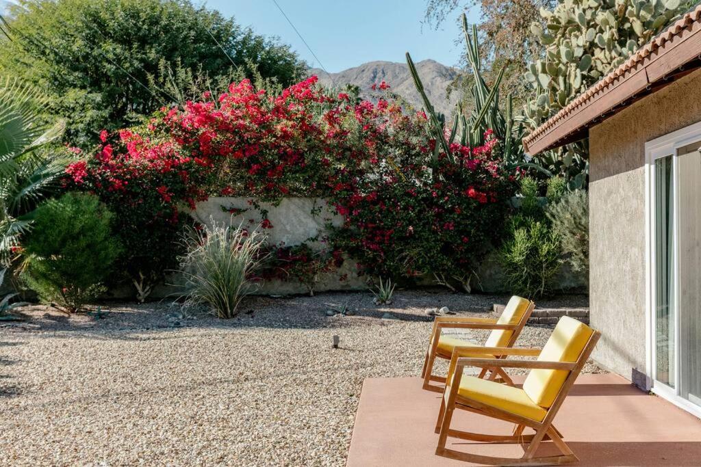 The Yorba Oasis W/Pool Villa Palm Springs Exterior photo